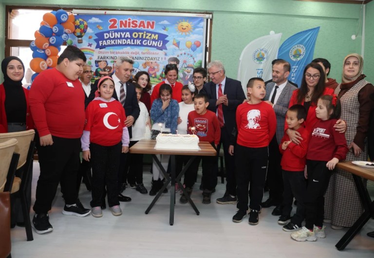 Kandıra’da Otizm Farkındalık Günü’nde özel etkinlik
