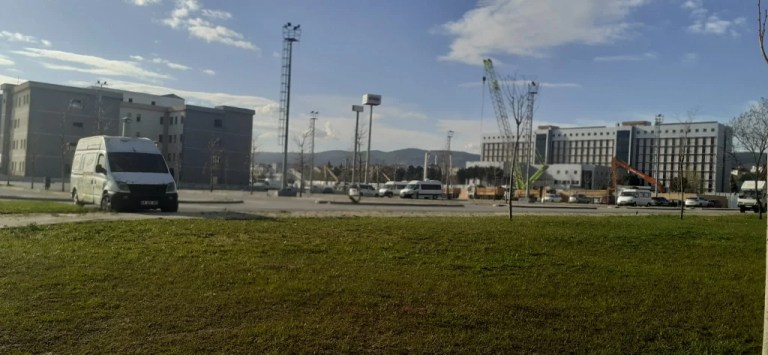Derince’de karavan işgali sona erdi, otoparklar rahatladı!