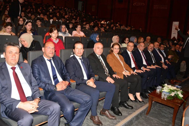 Kocaeli’de Turizm Haftası “Mani ve Lezzet” ile başladı