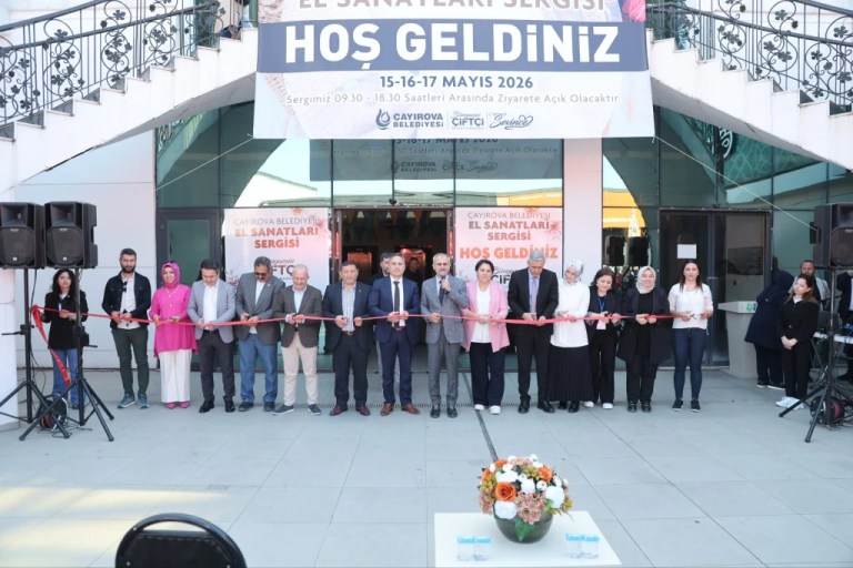El Sanatları Çayırova’da görücüye çıktı
