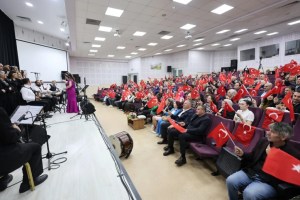 Kartepe’de 19 Mayıs coşkusu müzikle taçlandı