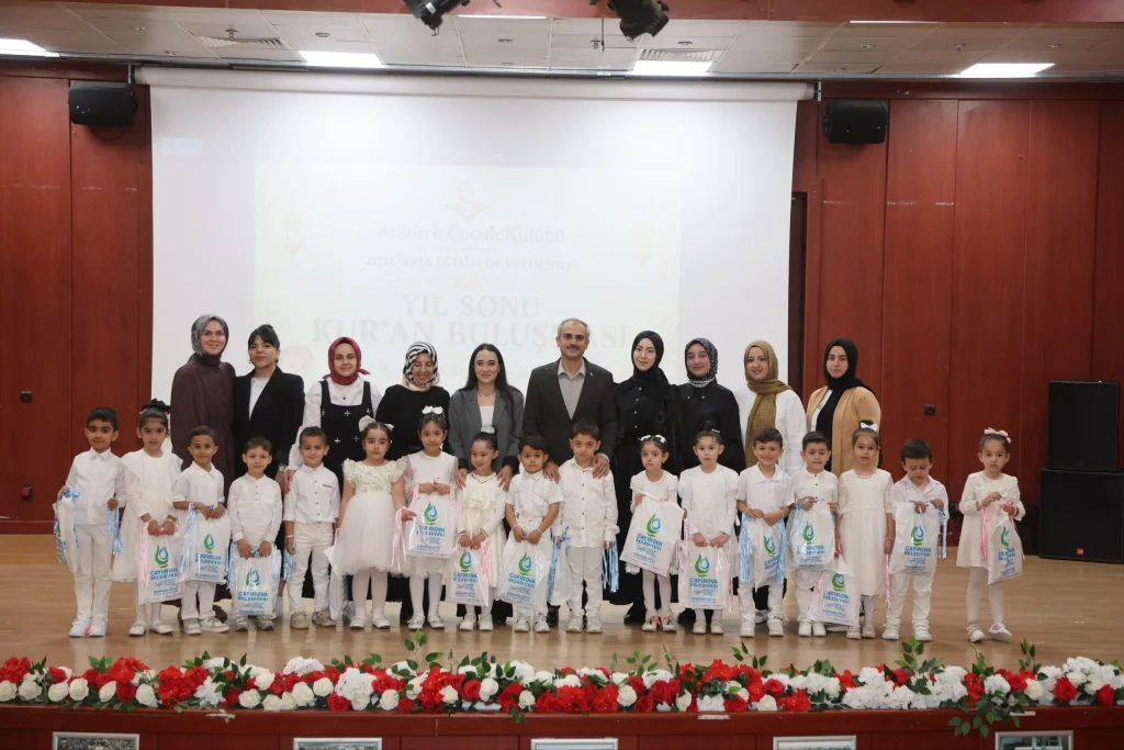 Çayırova’da minikler Kur’an heyecanı yaşadı