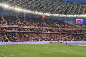 07 Gençlik’ten Kocaelisporlulara kardeşlik mesajı