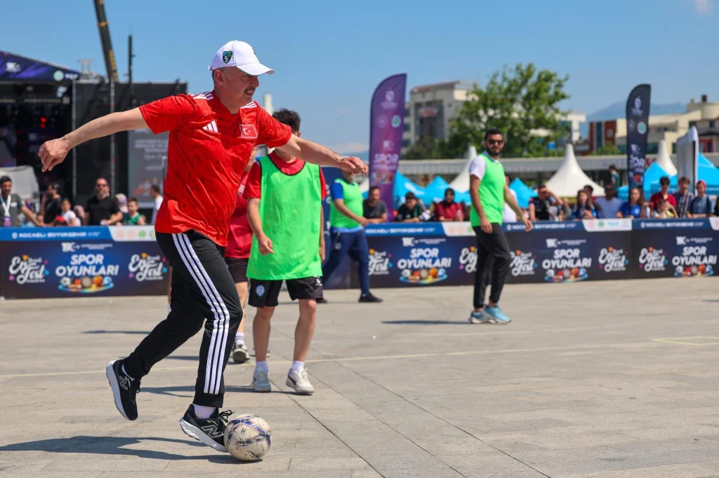Kocaeli’de EnFest coşkusu gençlerle zirveye çıktı
