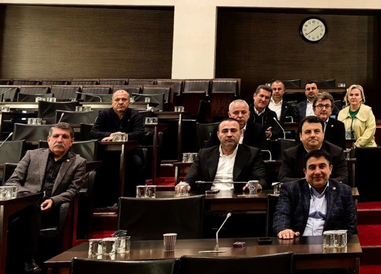 Milletvekili Kanko’dan demokrasi nöbeti