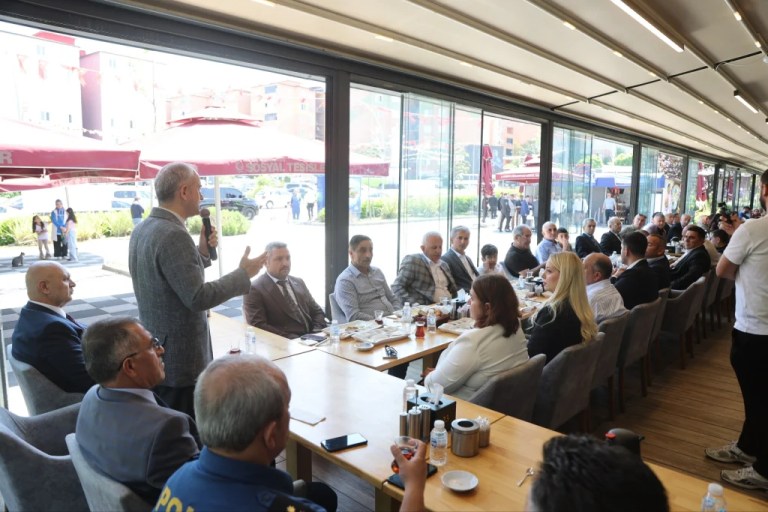 Çayırova’da Geleneksel Kent Bayramlaşması Yapıldı