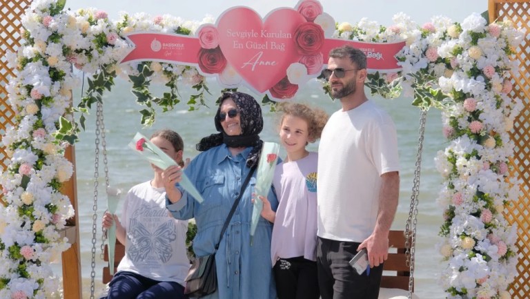 Başiskele’de Anneler Günü coşkusu