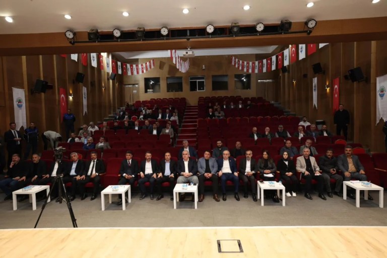 Başkan Ömeroğlu Dilovası projelerini anlattı