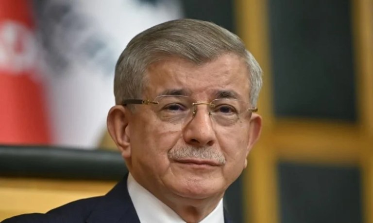 Davutoğlu: YSK kararı siyaseti dizayn çabası