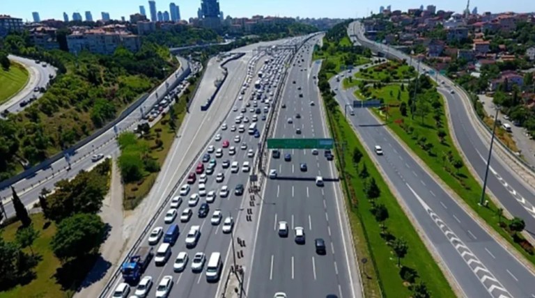 Bayramda köprü ve otoyollar ücretsiz oldu