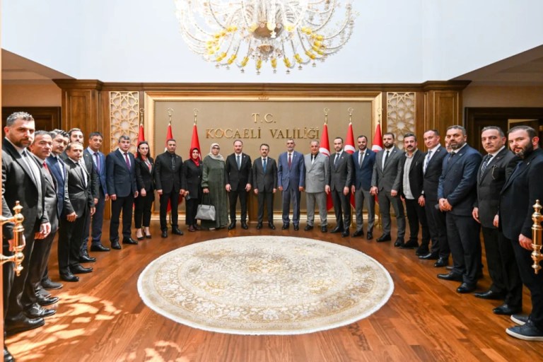 BBP Kocaeli yönetimi Vali Aktaş’ı ziyaret etti
