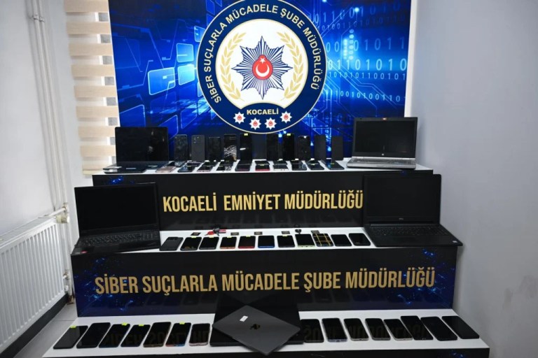 Kocaeli’de siber dolandırıcılık operasyonunda 76 gözaltı!