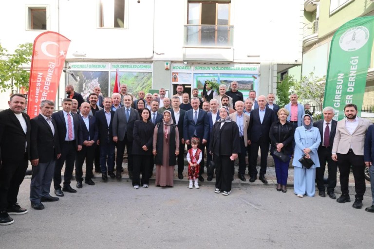 Yağlıdereliler Derneği’nden Protokol Zirvesi