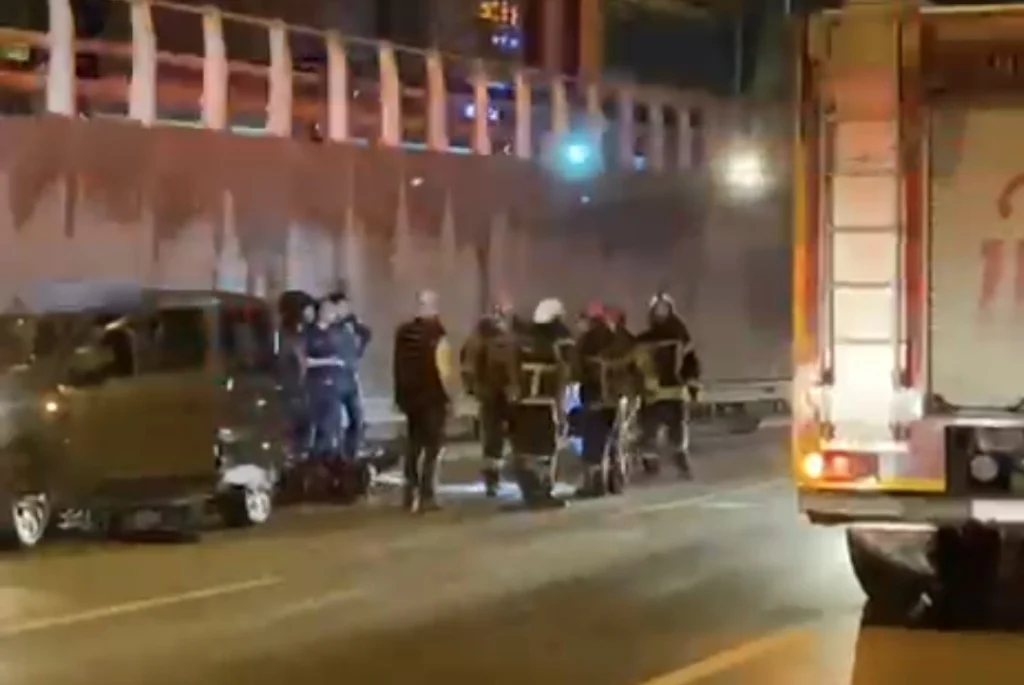 Körfez’de zincirleme kazada yaralılar!