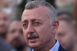 Büyükakın’dan Kocaelispor adaylığına net mesaj