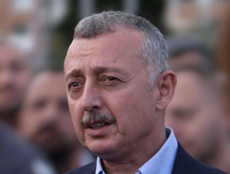 Büyükakın’dan Kocaelispor adaylığına net mesaj