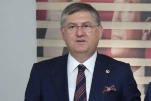 CHP Genel Merkezi’ne müdahale kabul edilemez!