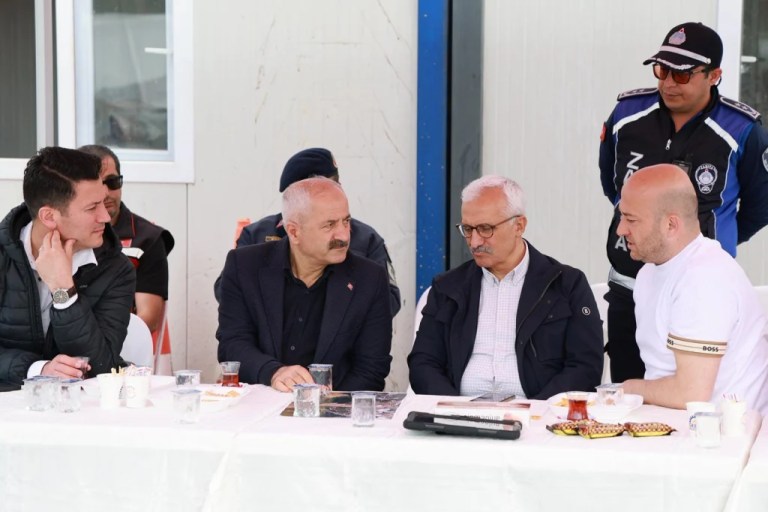 Gebze kurban pazarı bayrama hazır