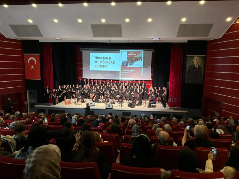 Gebze’de GESMEK’ten türkü ziyafeti