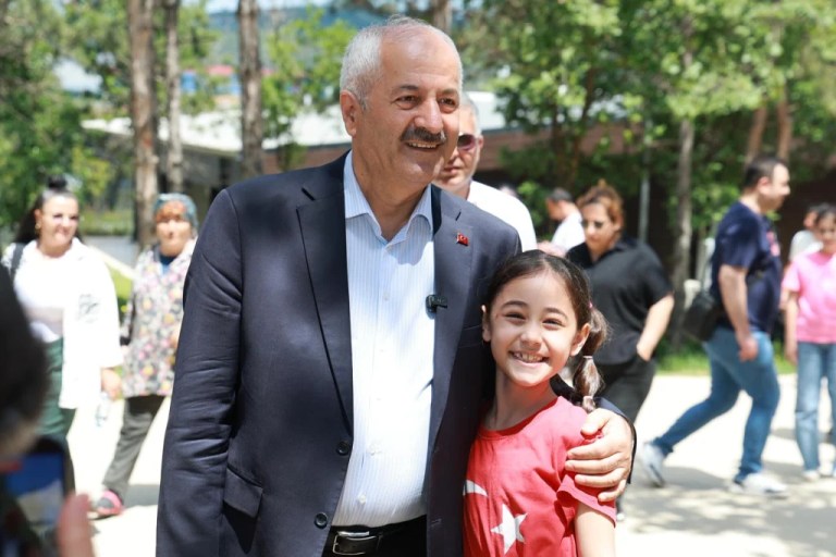 Pelitli Bayraktepe’ye vatandaş akını