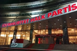 CHP Genel Merkezi’nde tahliye iddiası