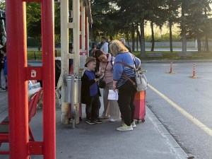 Nazar, 7 yıl sonra annesiyle buluştu ve yeni hayatına başladı