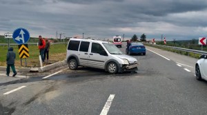Enez Kaymakamı Trafik Kazasında Yaralandı