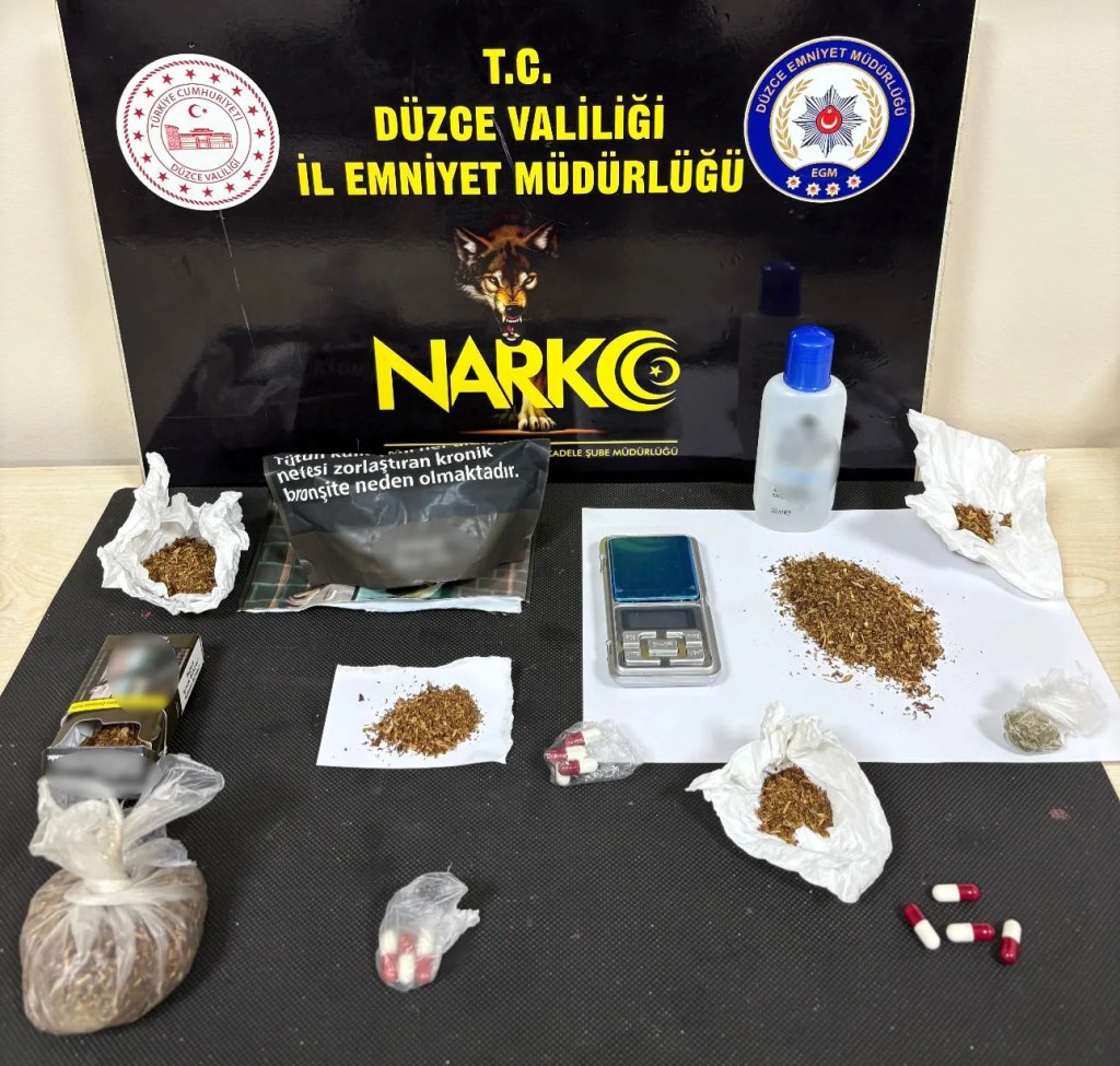 Düzce'de Uyuşturucu Operasyonu Sonucu 3 Tutuklama