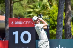 Turkish Airlines Open’da İtalyan Golfçü De Leo Zirvede