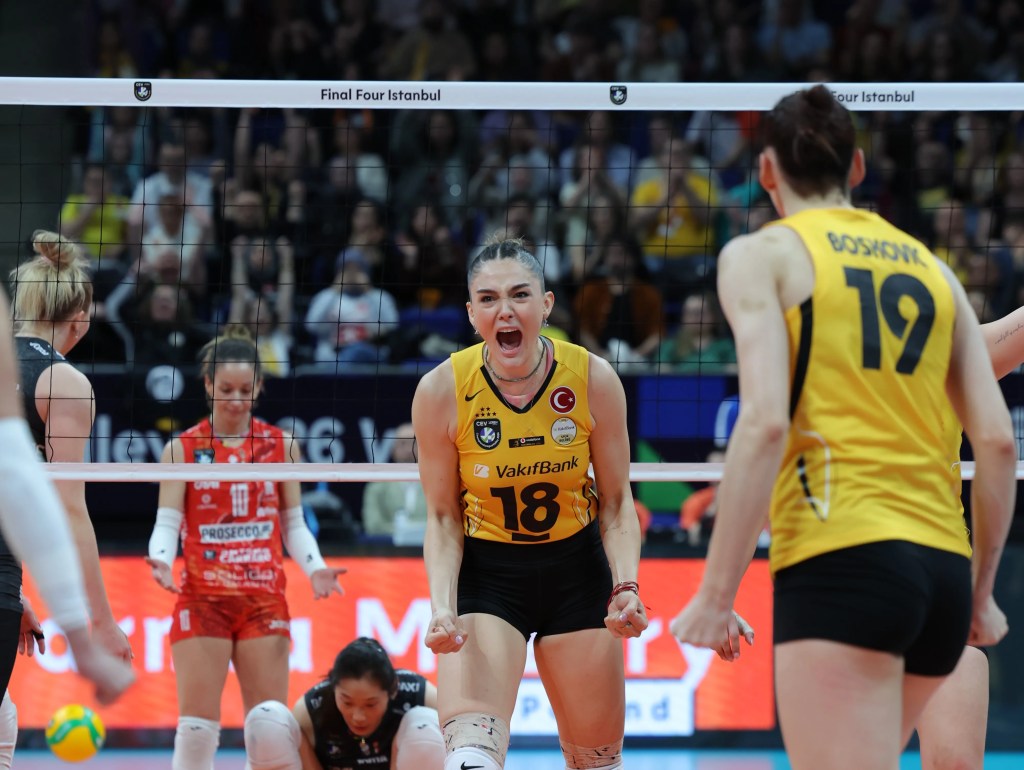 VakıfBank Şampiyonlar Ligi'nde 10. Kez Finale Yükseldi