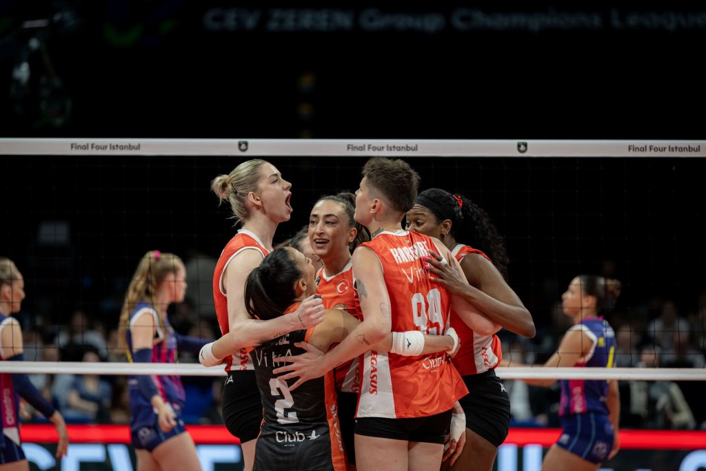 Eczacıbaşı Dynavit Şampiyonlar Ligi Finalinde VakıfBank'a Rakip