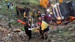 Malatya'da Otobüs Kazası: 3 Kişi Hayatını Kaybetti