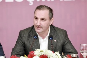 Sultanbeyli'de '7 Güzel Çocuk' Kitabı Tanıtıldı