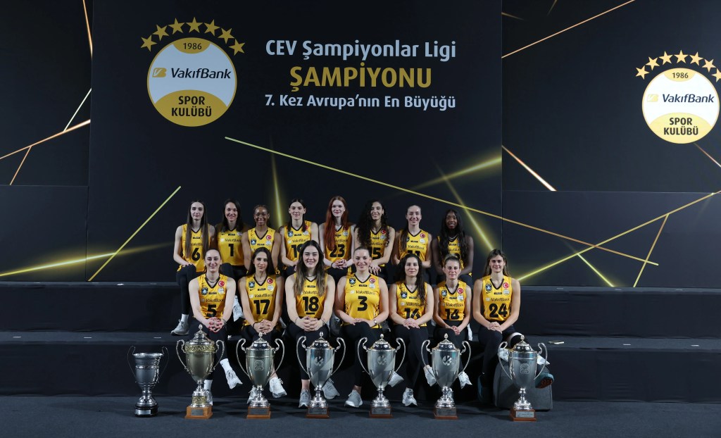 VakıfBank'ın Zaferi: 7. CEV Şampiyonlar Ligi Kupası