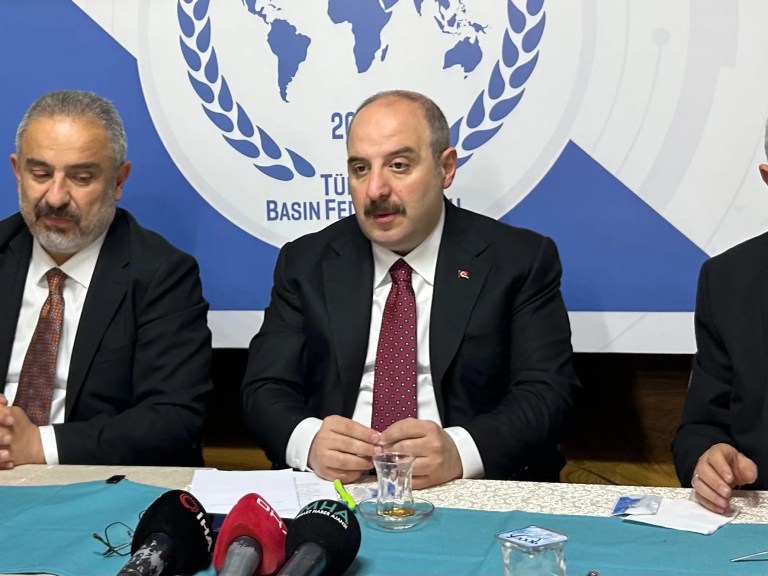 Mustafa Varank'tan CHP'nin Cumhurbaşkanı Adayı Yorumu
