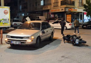 Keşan'da otomobil ve motosiklet kazası: 2 yaralı
