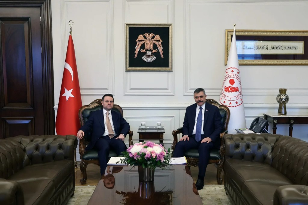 İçişleri ve Adalet Bakanları Ankara'da Buluştu