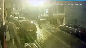 Avcılar'da Mutfak Camını Kıran Şüpheli Komşu Çıktı