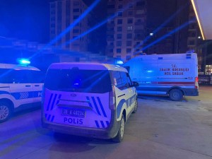 Kayseri'de Akaryakıt İstasyonunda Bıçaklı Kavga