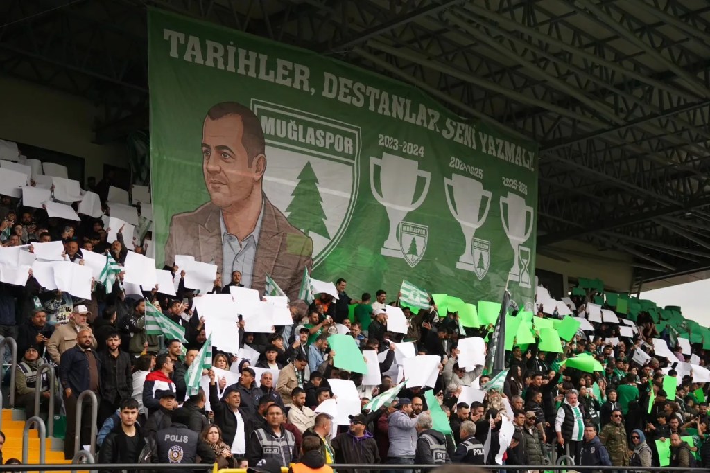 Muğlaspor Tarihi Final İçin Bursa'da
