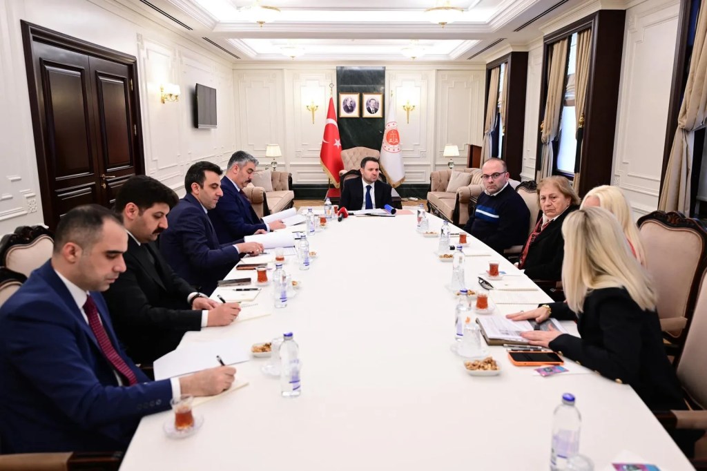 Adalet Bakanı Gürlek, Tuğaltay ailesiyle buluştu