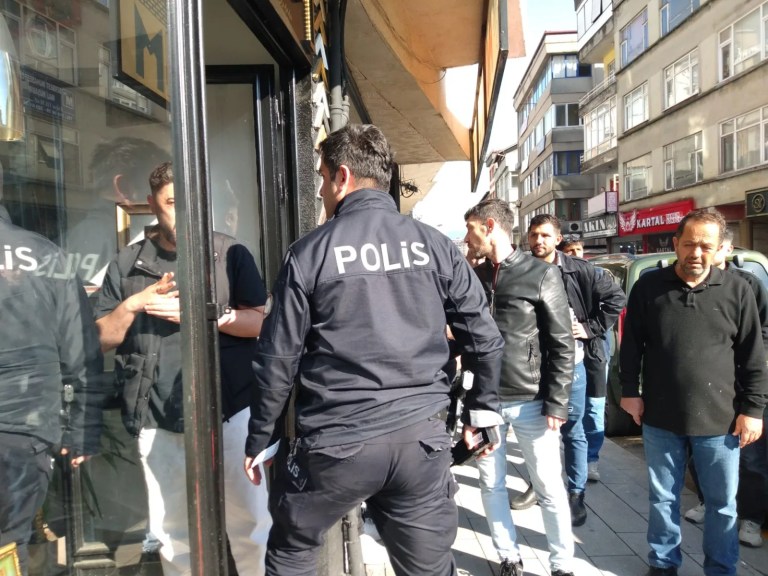 Eski Kız Arkadaşının Akrabalarıyla Kavga: İki Yaralı