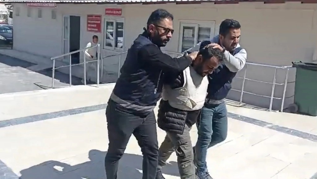 Şanlıurfa Cinayet Şüphelisi Yunanistan'a Kaçarken Yakalandı