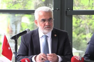 Yapıcıoğlu: 2027 Sonbaharında Seçim Olabilir