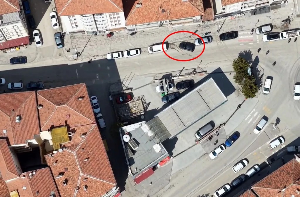 Ehliyetsiz Sürücü Ters Yönde Yakalandı, 82 Bin Lira Ceza