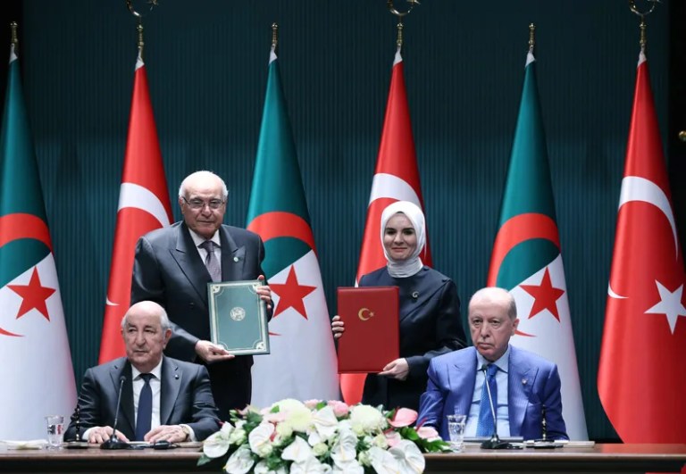 Erdoğan ve Tebbun Arasında Stratejik İşbirliği Anlaşmaları İmzalandı