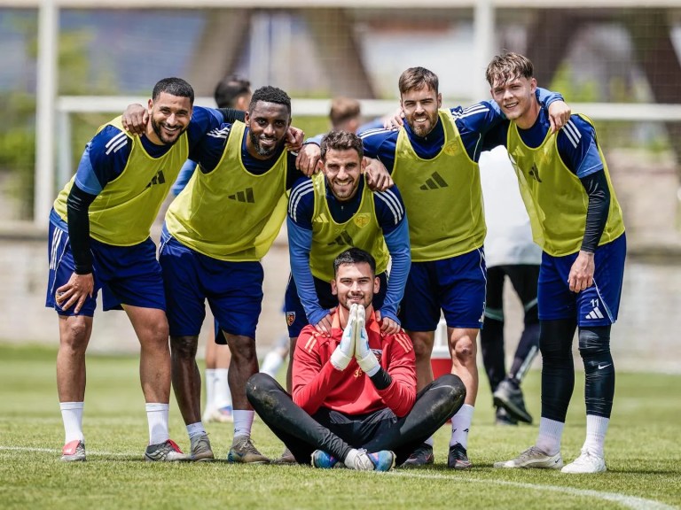 Kayserispor Alanyaspor Maçı İçin Antalya'ya Hareket Etti