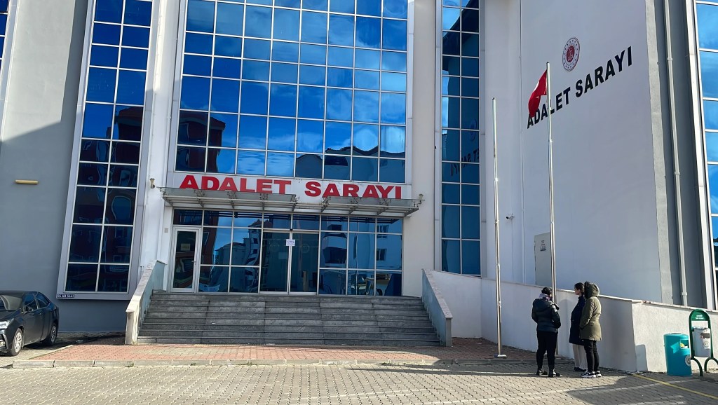 Edirne'de Yurt Dışına Kaçmak İsteyen FETÖ Şüphelileri Tutuklandı