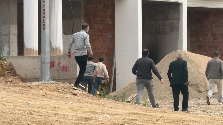 İnegöl'de İnşaat İşçileri Arasında Kavga!