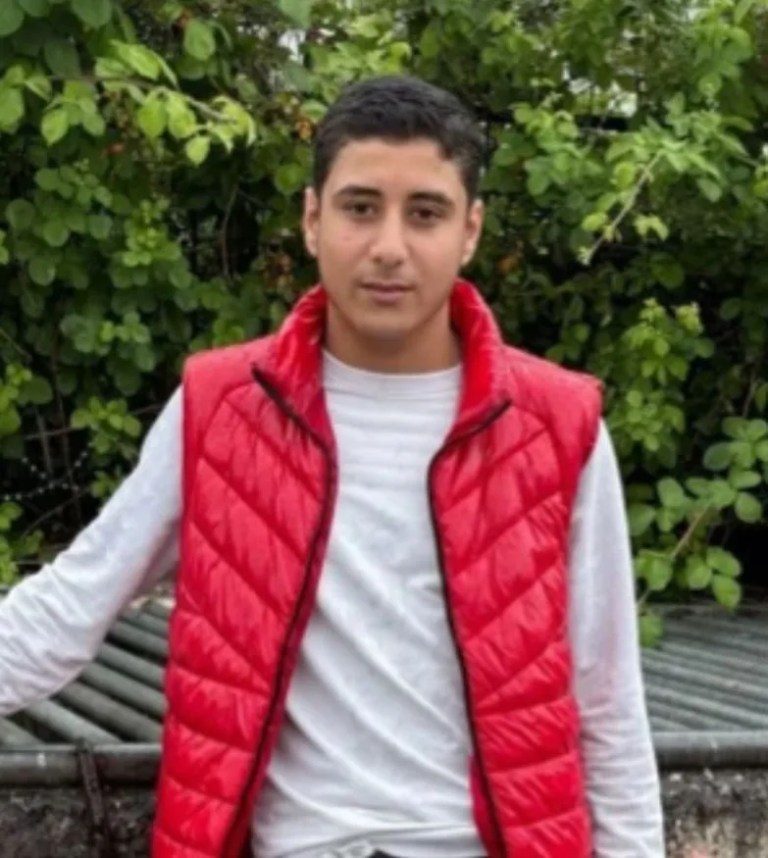 Seyhan Nehri'nde boğulma tehlikesi geçiren genç kurtarılamadı!
